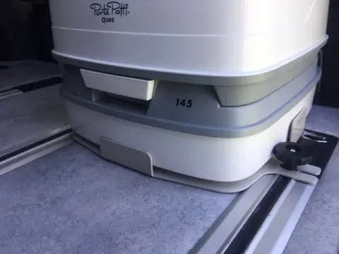 Base Porta Potti