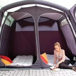 La Tienda Interior De Cuatro Literas De Outdoor Revolution