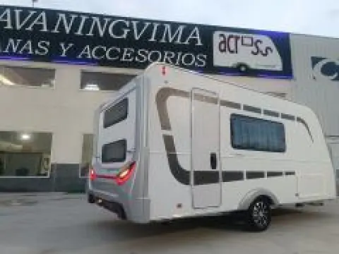Caravana Across premium 431 cdl