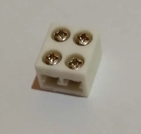 Conector para tiras de Led Jade