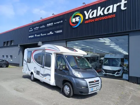 Autocaravana Perfilada BURSTNER Ixeo 734 de Ocasión