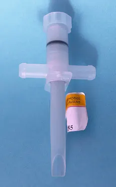 Válvula de goteo doble conexión