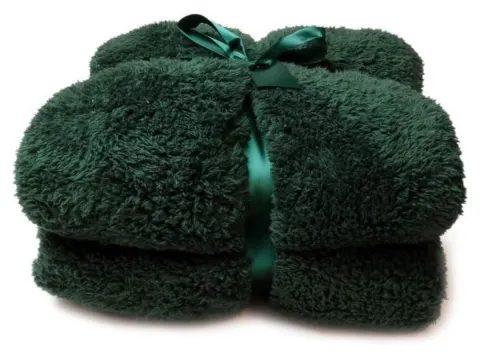 Unique Living Teddy manta sherpa – Dark Green