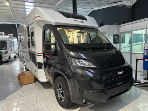 Autocaravana Pilote P740FC Évidence