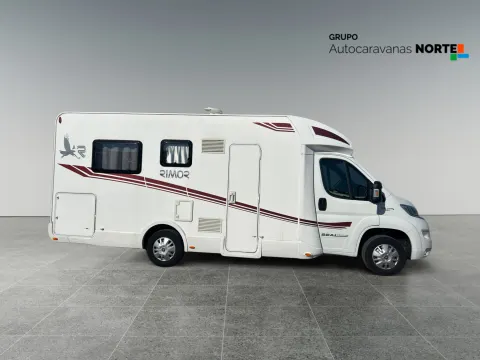 Autocaravana RIMOR SEAL 5 SEAL 68 PLUS Ocasión