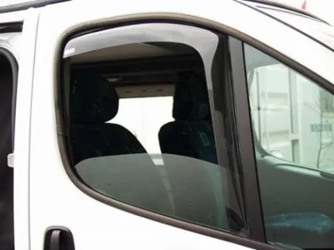 Deflectores de viento Trafic / Vivaro / primastar 2014