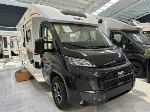 Autocaravana Pilote P690D Évidence