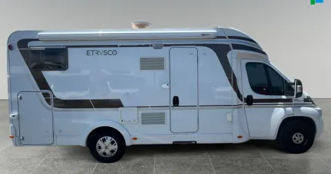 Autocaravana ETRUSCO CAPRON T6900 DB T6900DB Ocasión