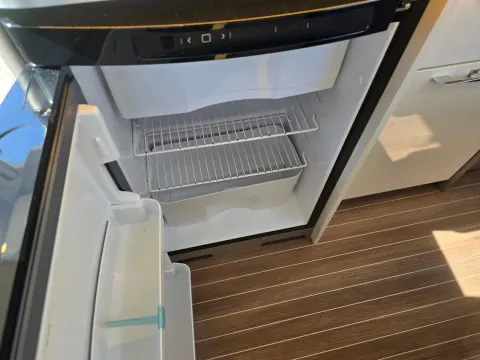 Etrusco T5900 FB 140 CV Autocaravana Compacta
