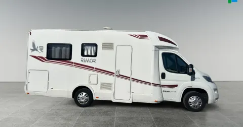 Autocaravana RIMOR SEAL 5 SEAL 68 PLUS Ocasión