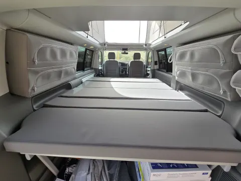 Volkswagen California T6.1 Beach 150CV Camper Van