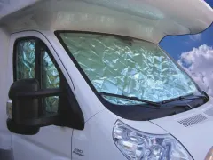 Aislantes térmicos de ventanas y cabina: Aislantes térmicos 8 ventanas Kangoo 2008