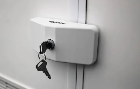 Cerradura de puerta Thule safe door PACK- 3uds.
