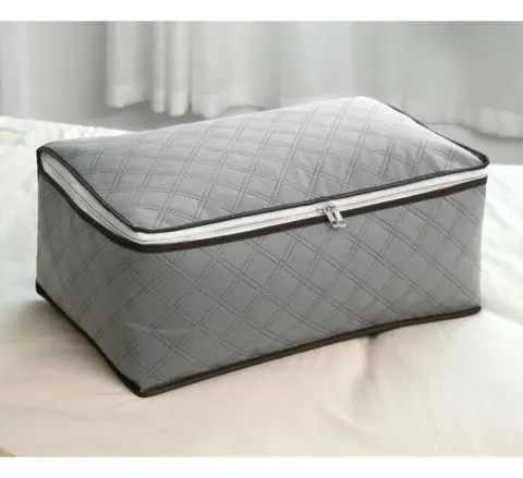 Bolsa de almacenamiento para ropa Gris