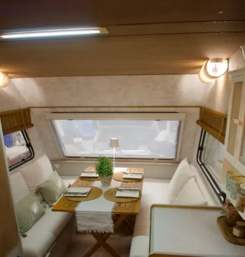 Caravana Beyerland VITESSE 400-2
