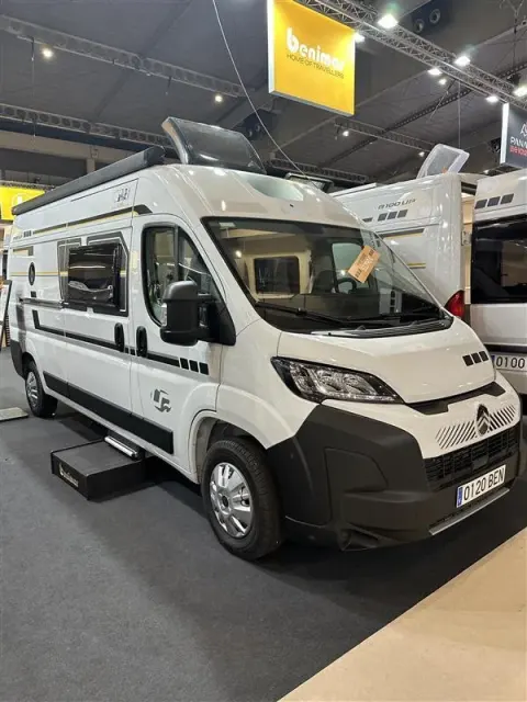 Camper Benivan B120 UP
