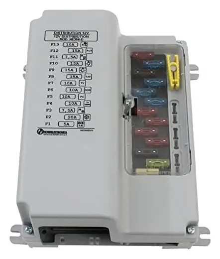 Distribuidor de luz con fusibles independientes NE356_D CNK196
