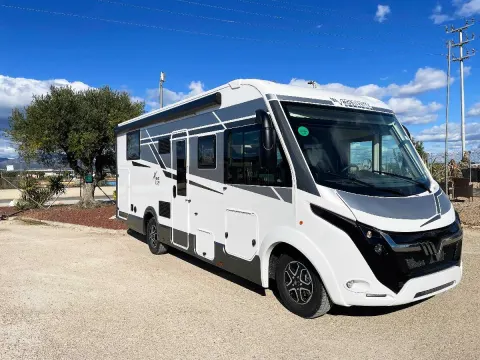 Autocaravana MOBILVETTA KEA I90 – 2025 – AUTOMÁTICA – ENTREGA INMEDIATA