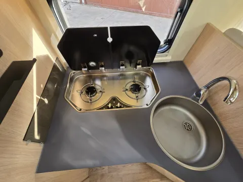 Autocaravana Giottiline Siena 390 Premiere 170CV