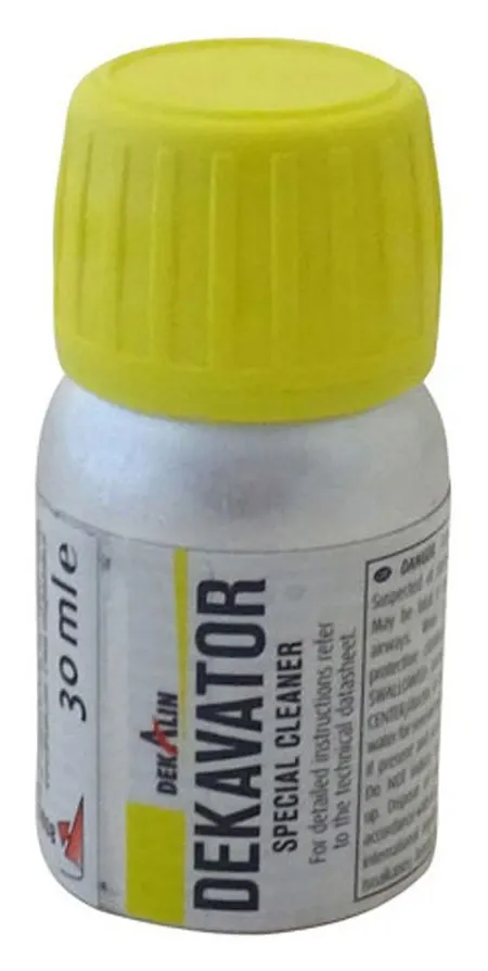 Dekalin Dekavator, limpiador especial