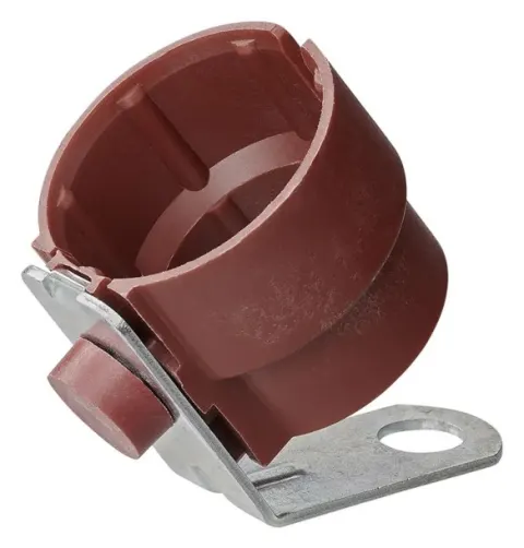 Porta enchufes con recubrimiento de plástico rojo.