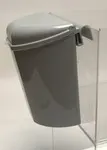 Soporte cubo de basura para puertas