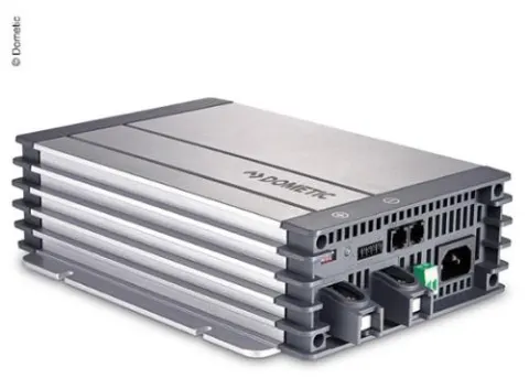 Carga Perfecta Mca 1215 15a/12v 179x63x238mm