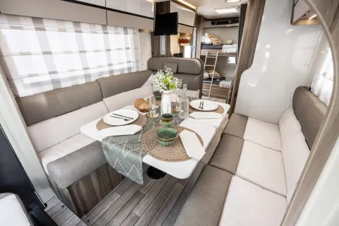 Autocaravana perfilada Roller Team Kronos 274 TL (2027)
