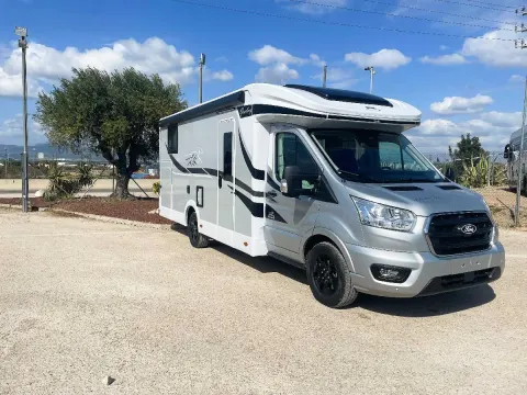 Autocaravana MCLOUIS YEARLING 73G