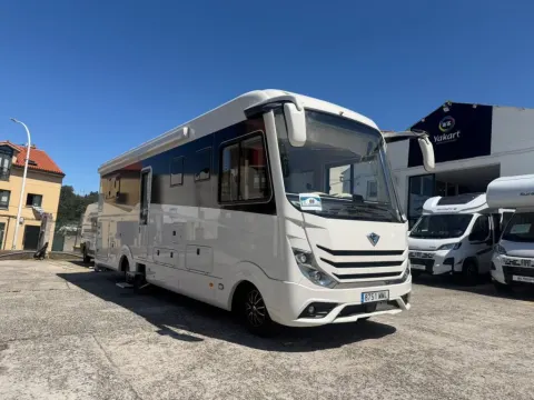 Autocaravana Integral CONCORDE Carver 890 RRL de Ocasión