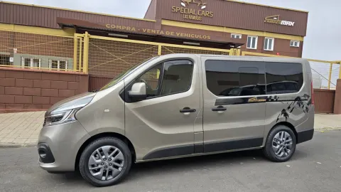 Renault Trafic Passenger 2.0 dCi 120CV Camper