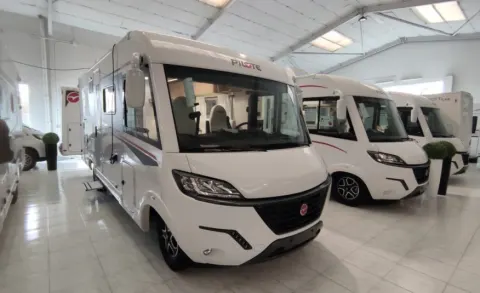 Autocaravana Nueva Pilote 690D