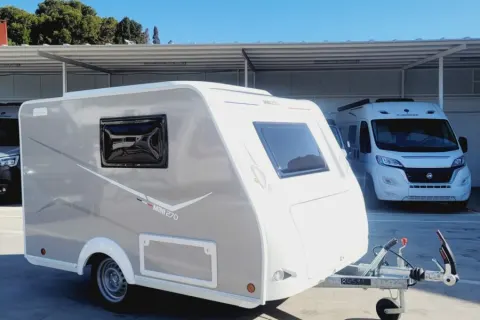 Caravana Mini Freestyle 270