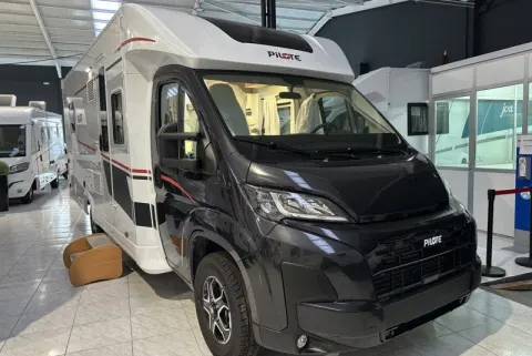 Autocaravana Pilote P740FC Évidence