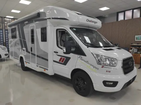 Autocaravana CHALLENGER 318 GRAPHITE EDITION CAMBIO AUTOMATICO