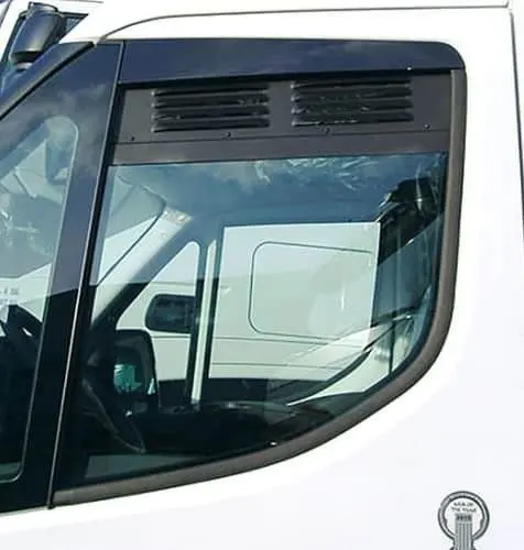 Airvent para ventanillas delantera Daily desde 2014