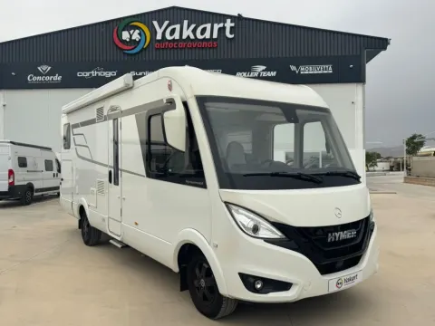 Autocaravana Integral HYMER B 680 MC de Ocasión