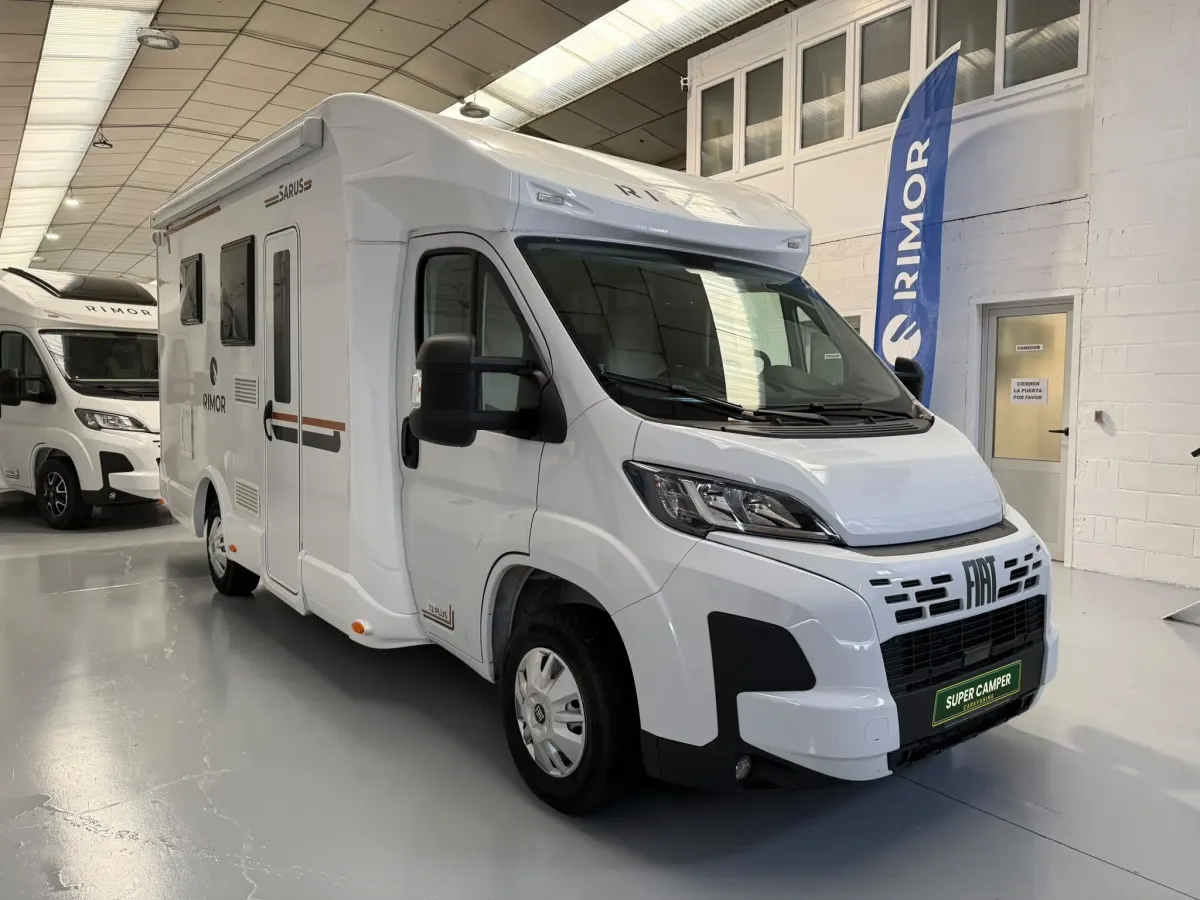 Autocaravana de ocasión Fiat Rimor Sarus 12 Plus (2025)