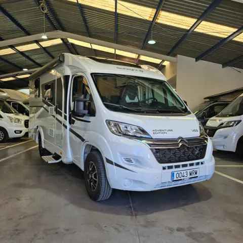 Autocaravana de alquiler Sunlight V69