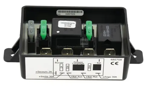 Acoplador / Separador 2 baterías 3 salidas Inovtech