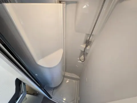 Adria Twin 640 SGX 140 CV AT9 Camper Premium