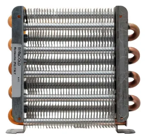 R-kit Cond.pacco Alettato 136X132 2R