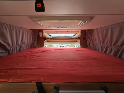 Autocaravana CARADO T348 130CV