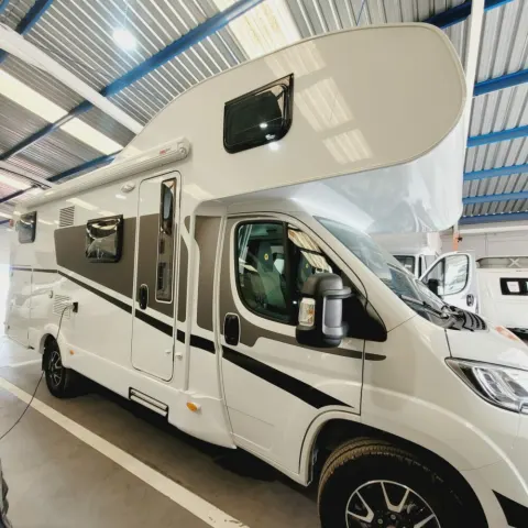 Autocaravana de alquiler Sunlight A70