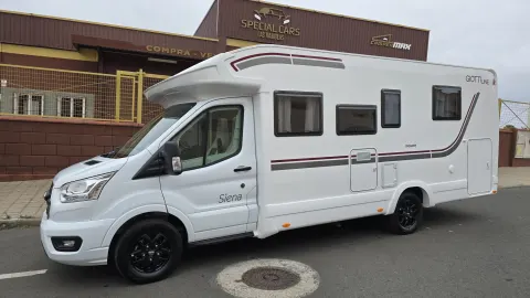 Autocaravana Giottiline Siena 397 Premiere 170CV 4 Plazas