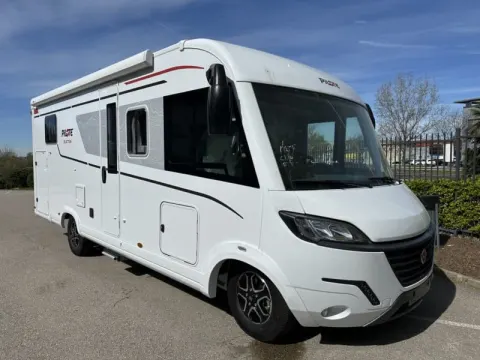 Autocaravana Pilote G720 FC Selection