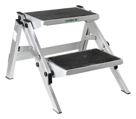 Peldaño de aluminio plegable de dos escalones Brunner
