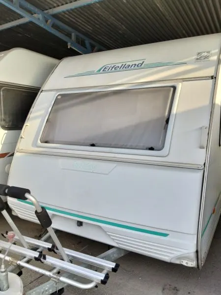 Caravana Knaus Eiffeland