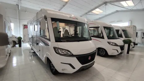 Autocaravana Nueva Pilote 690D