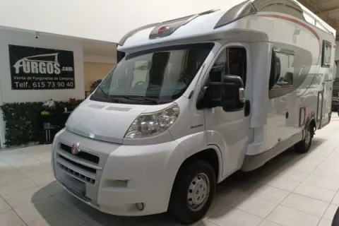 Bürstner Ixeo It 674-AUTOMÁTICA